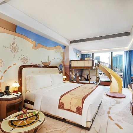 Mandarin Oriental Pudong, Шанхай Екстериор снимка