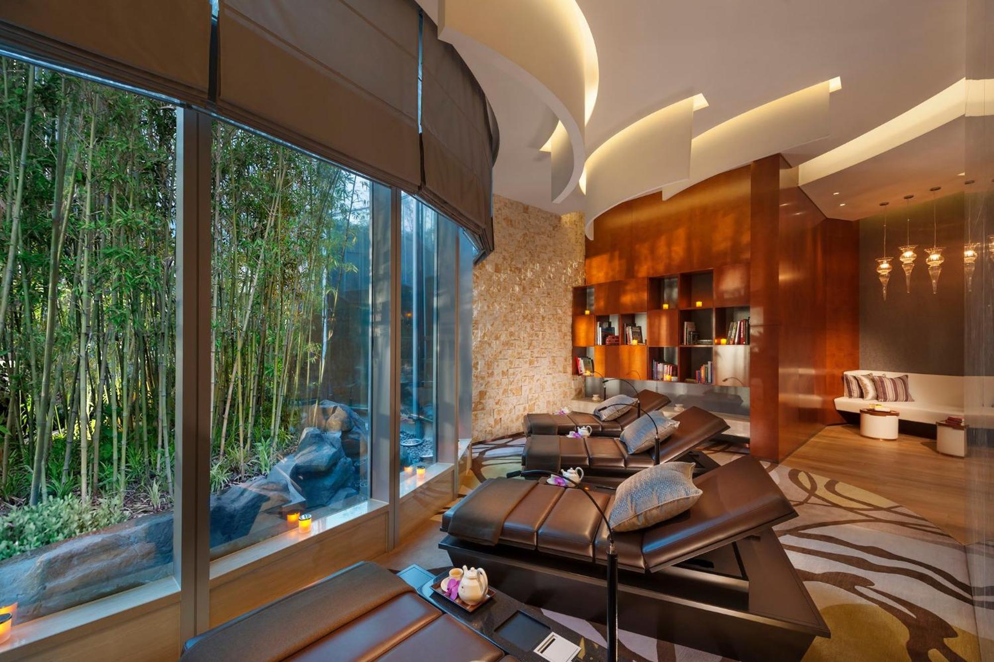 Mandarin Oriental Pudong, Шанхай Екстериор снимка
