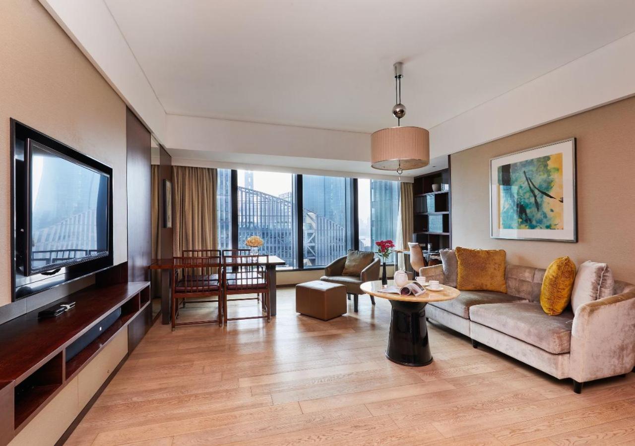 Mandarin Oriental Pudong, Шанхай Екстериор снимка