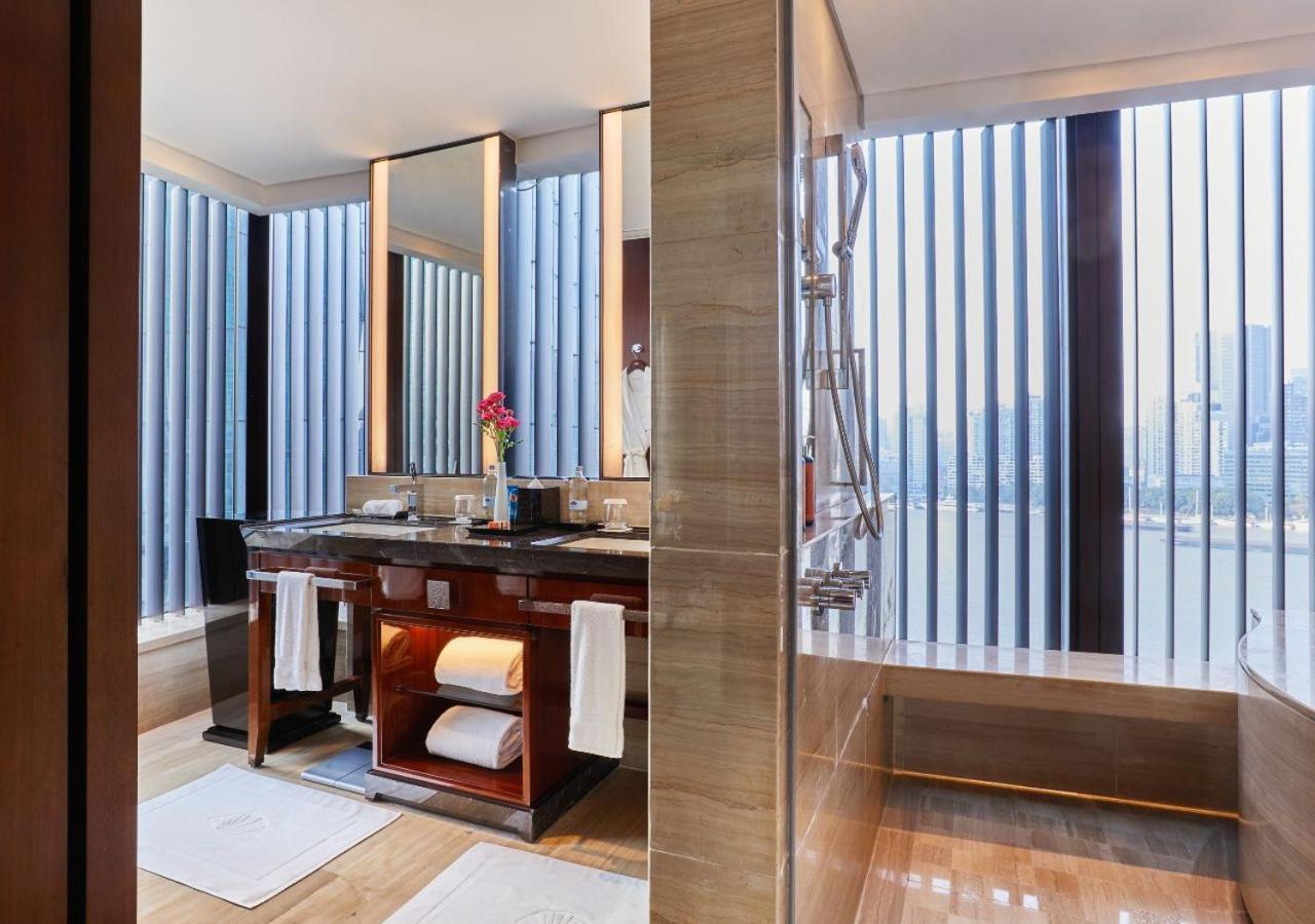 Mandarin Oriental Pudong, Шанхай Екстериор снимка