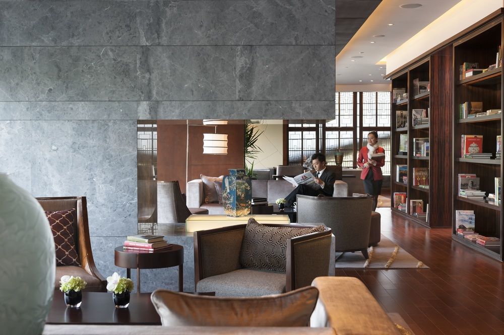 Mandarin Oriental Pudong, Шанхай Екстериор снимка